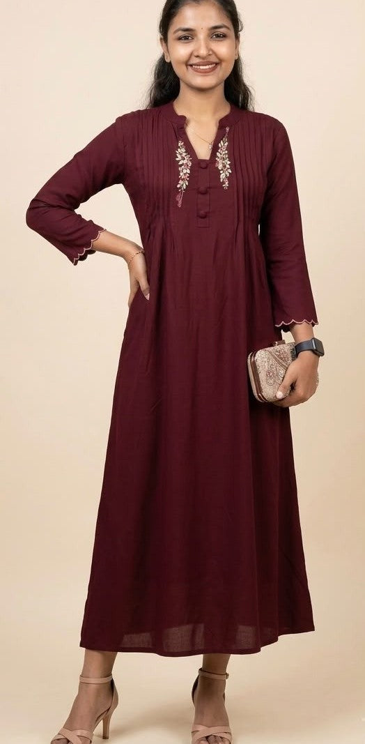 Slitted Top - B2-024